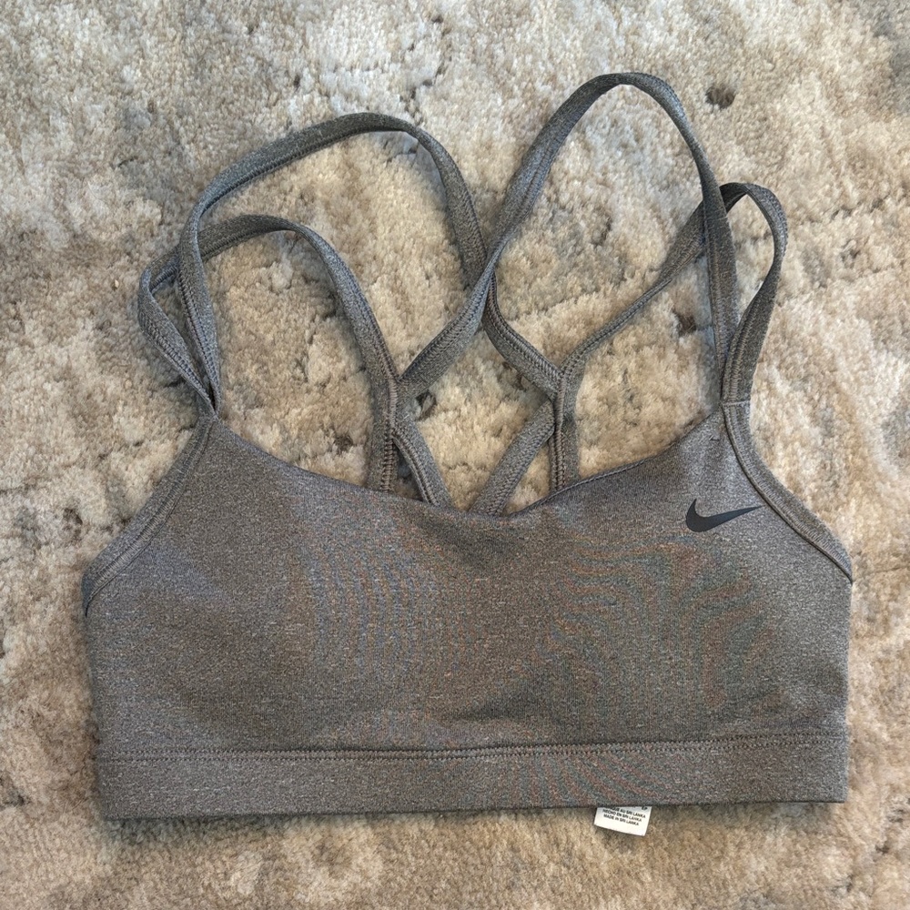 Nike Women's Gray Sports Bra XS